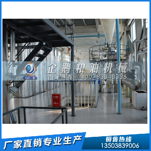 液壓榨油機(jī)制取芝麻油，企鵝糧油機(jī)械設(shè)備型號(hào)多